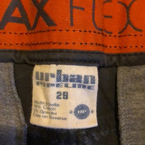 Urban Pipeline men’s shorts - Picture 2 of 3